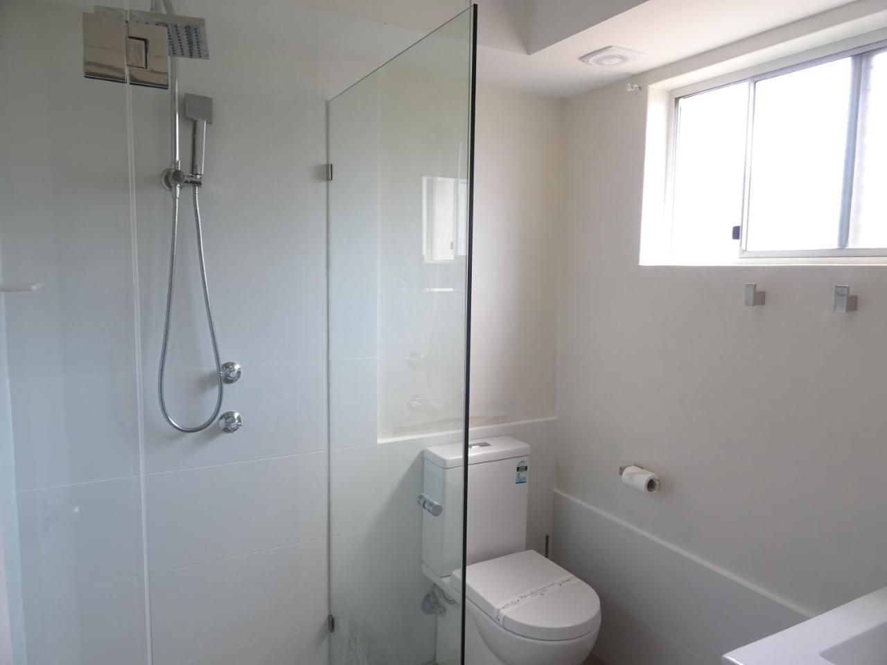 דובו Centrepoint Motel מראה חיצוני תמונה